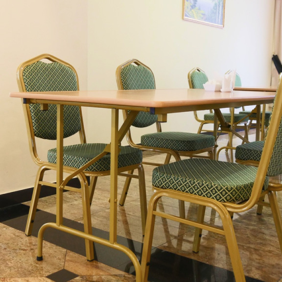 Банкетный стол Лидер Банкетный стол Лидер - фото